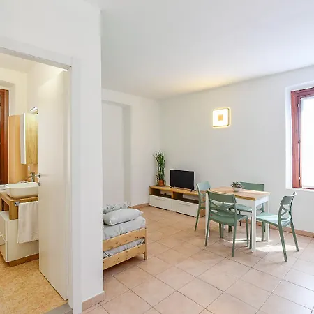 Residenza Il Balconcino Comune Di Cabiate Meda